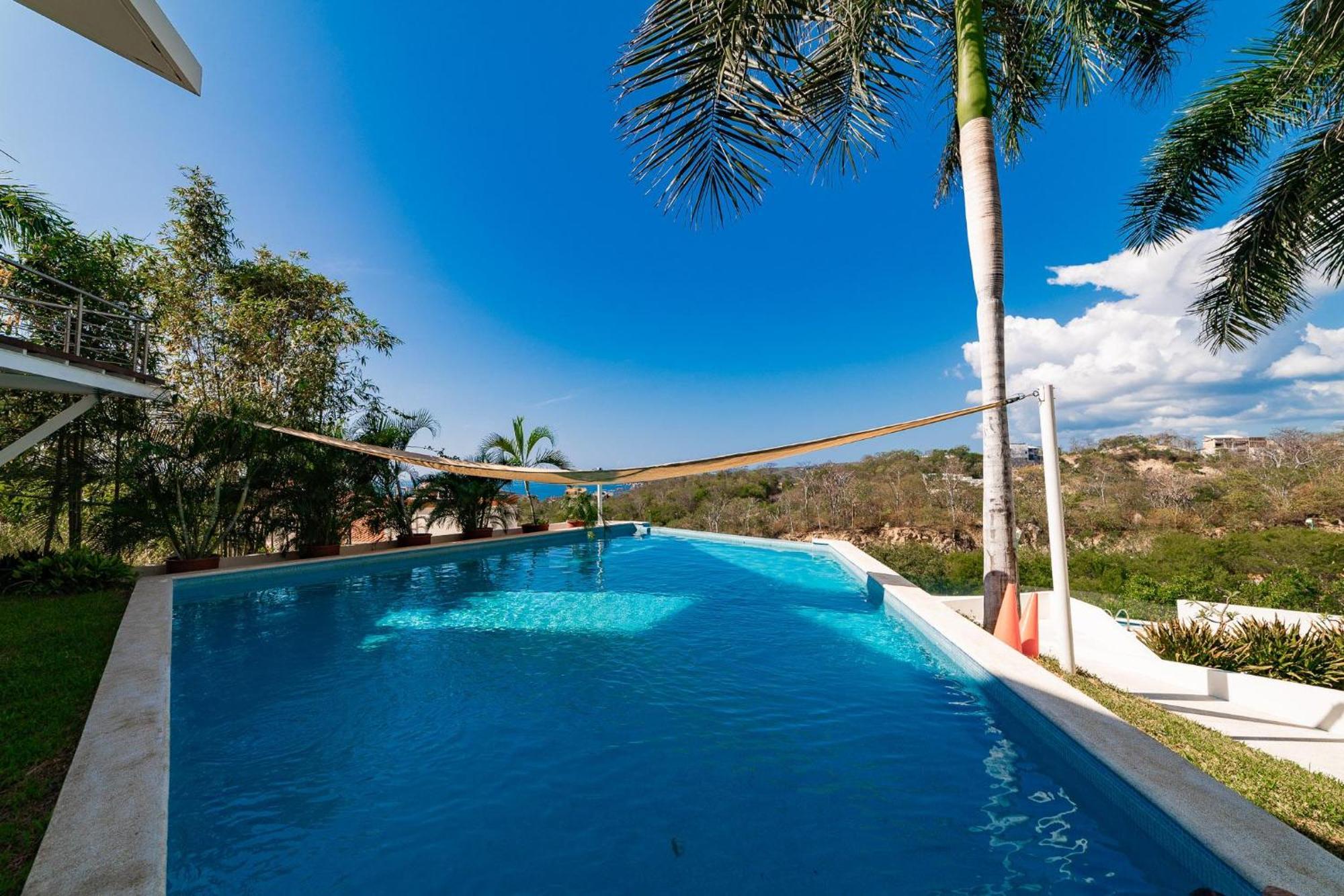 3054 - Punta Gaviota 512 Villa Tangolunda Exterior photo